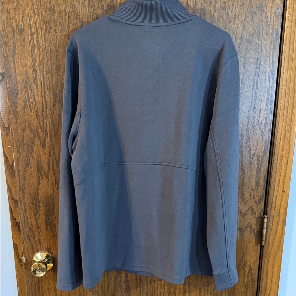 NWOT OGIO® Transcend 1/4-Zip - Picture 8 of 8